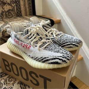 adidas gazelle silver green womens Adidas Yeezy Boost 350 V2 'Mono Clay' Grade-School main image 0